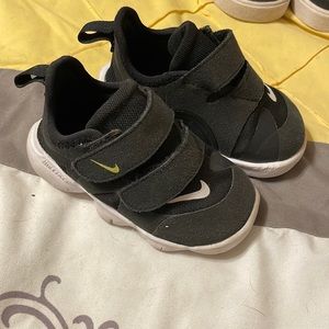 Baby Nike 6 C